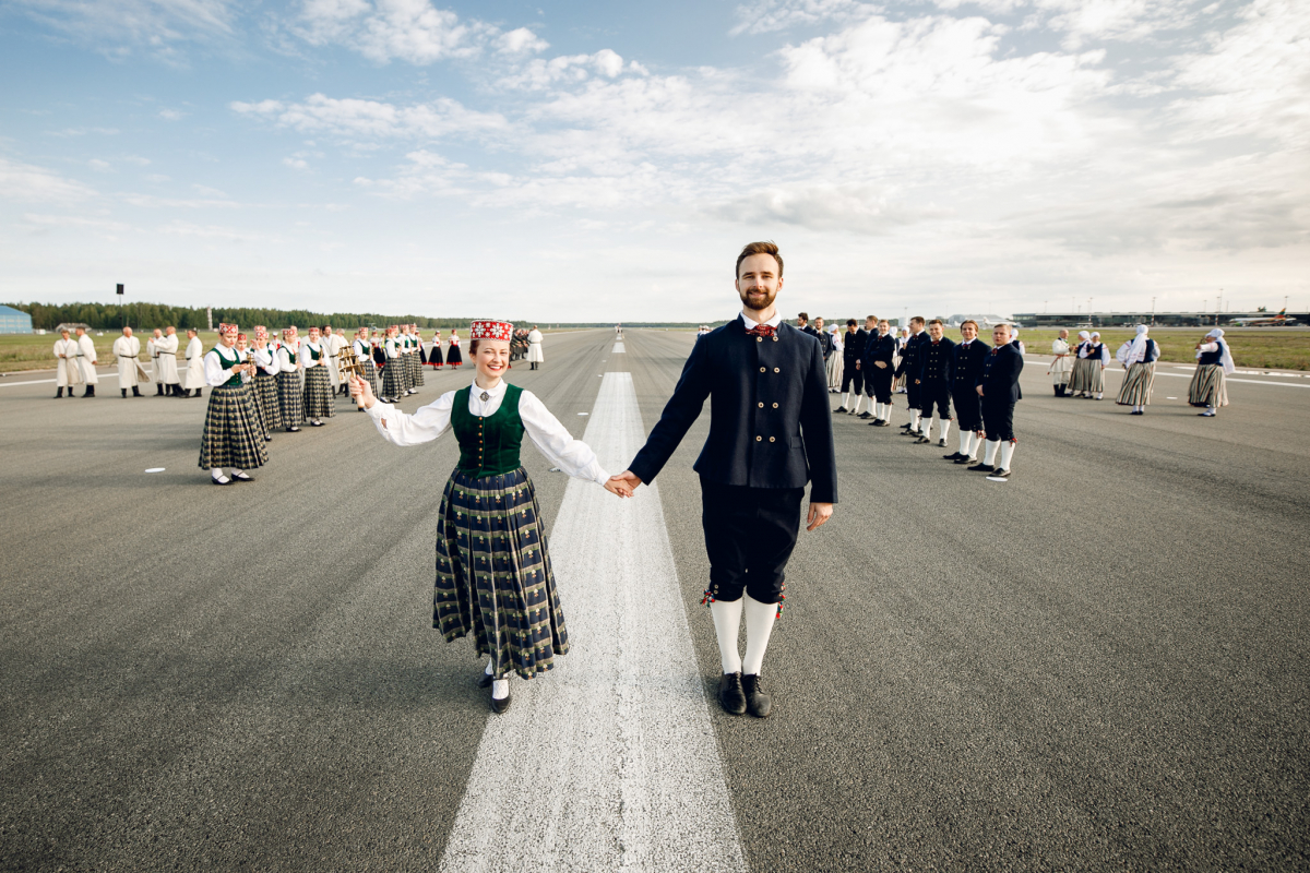 Baltijas ceļam 30, Gatves deja uz lidostas skrejceļa, 23.08.2019