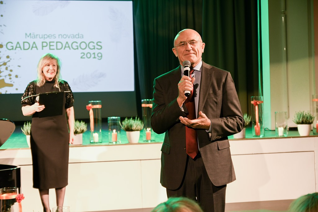 “Gada pedagogs 2019” balvas pasniegšanas ceremonija Mārupes novadā, 04.10.2019.