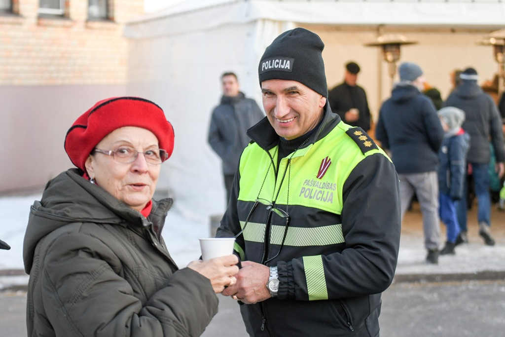 Mārupes novada Ziemassvētku tirdziņš un Svētku egles iedegšana, 01.12.2019.