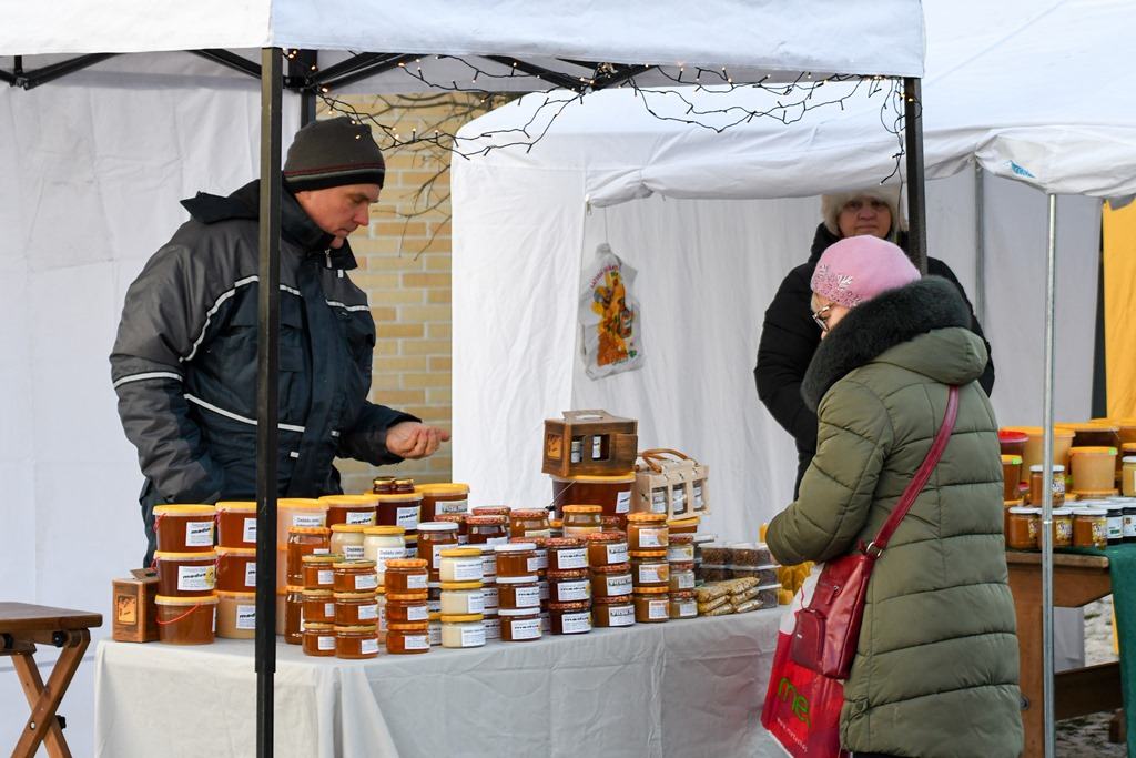 Mārupes novada Ziemassvētku tirdziņš un Svētku egles iedegšana, 01.12.2019.