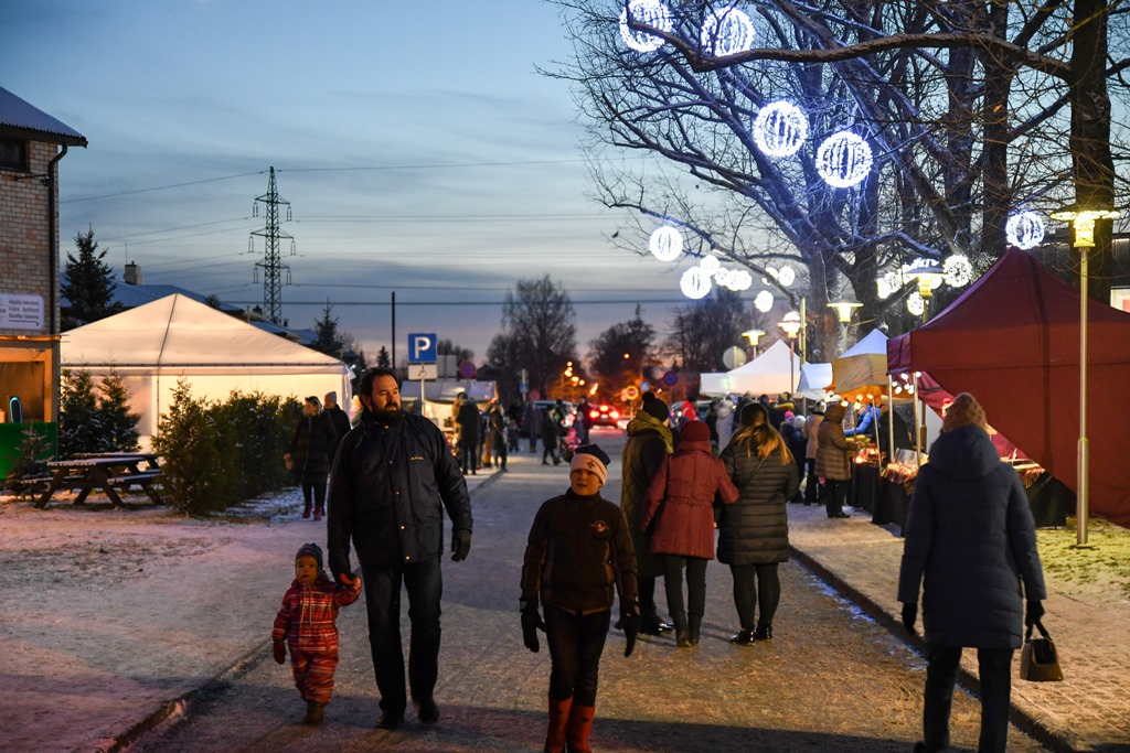 Mārupes novada Ziemassvētku tirdziņš un Svētku egles iedegšana, 01.12.2019.