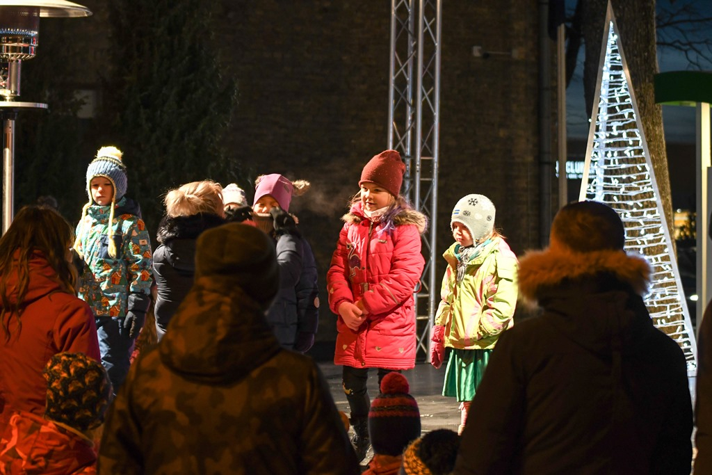 Mārupes novada Ziemassvētku tirdziņš un Svētku egles iedegšana, 01.12.2019.