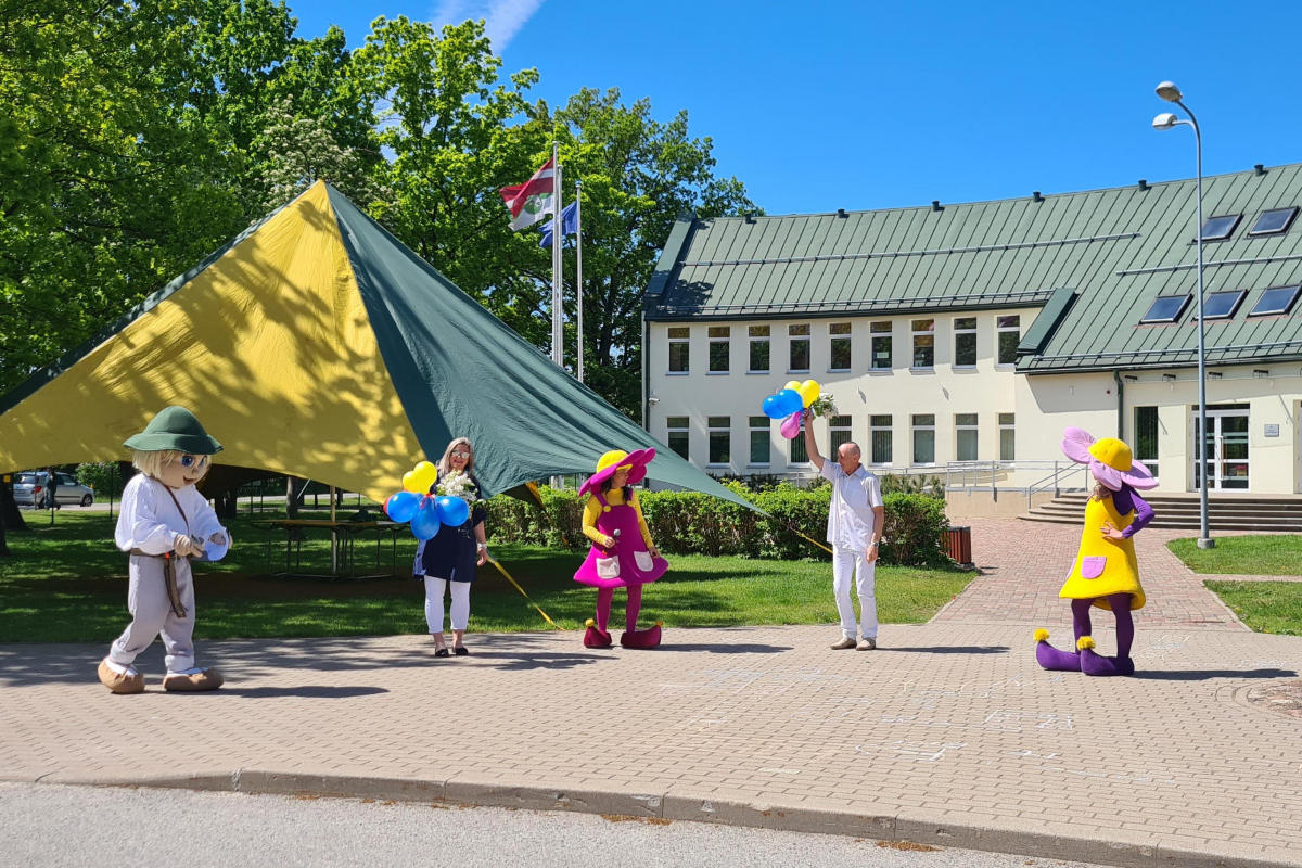 Bērnu un jauniešu svētki "Ar vasaru saujā" - 30.05.2021.