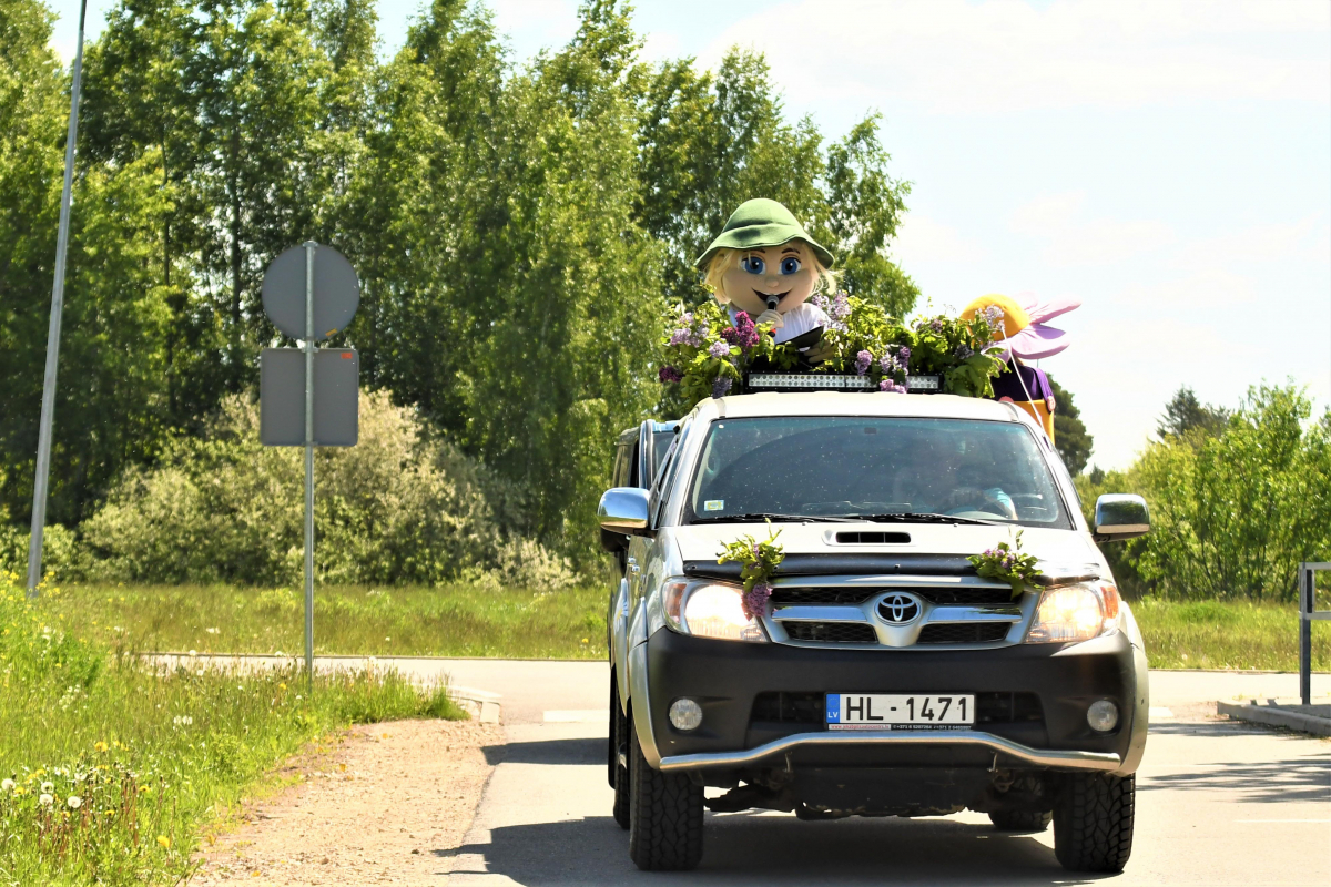 Bērnu un jauniešu svētki "Ar vasaru saujā" - 30.05.2021.