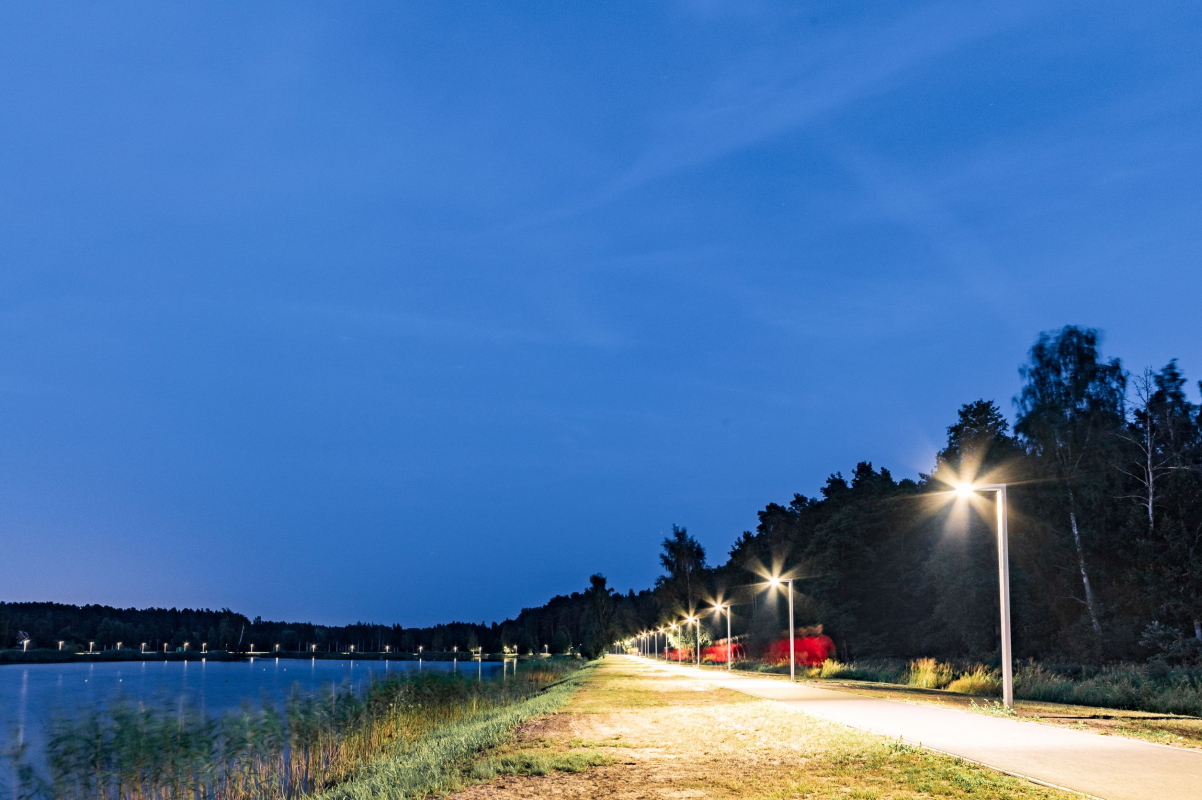 Apkārt Piņķu ūdenskrātuvei - drošāk, ērtāk un patīkamāk (foto: Kaspars Suskevičs)