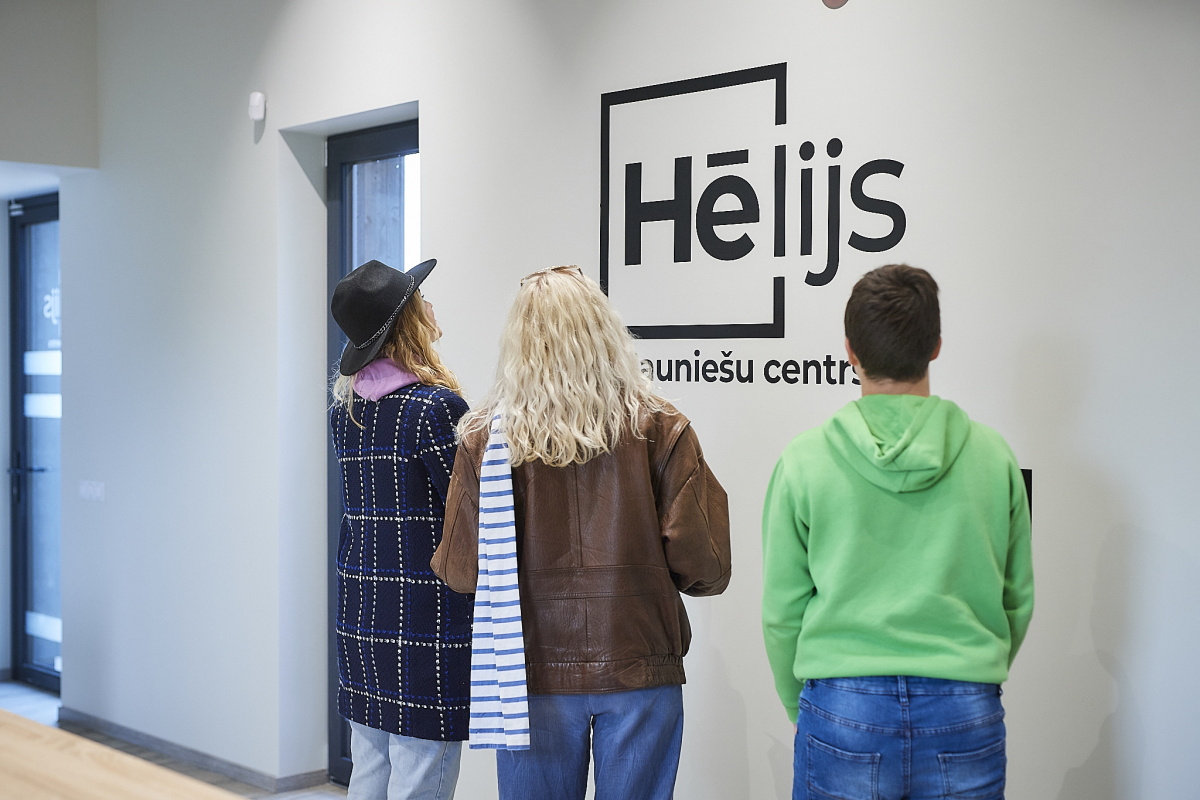 Jauniešu centra "Hēlijs" atklāšana (29.04.2022.)