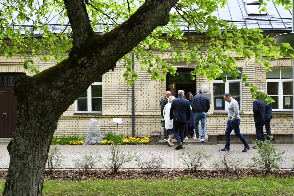 Mārupes novada pašvaldības domes deputātu un Izglītības pārvaldes pārstāvju vizīte apvienotā novada izglītības, kultūras un sporta iestādēs