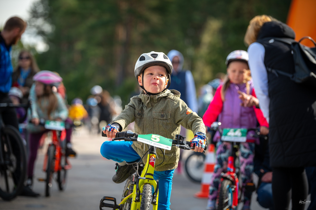 Latvijas atklātais čempionāts šosejas riteņbraukšanā kritērija braucienā un Mārupes velosvētki - 11.09.2022. Foto: Kaspars Suškevičs