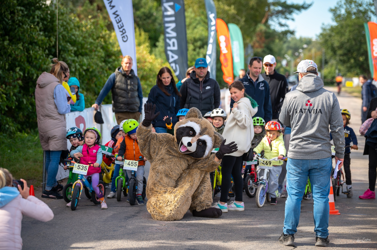 Latvijas atklātais čempionāts šosejas riteņbraukšanā kritērija braucienā un Mārupes velosvētki - 11.09.2022. Foto: Kaspars Suškevičs