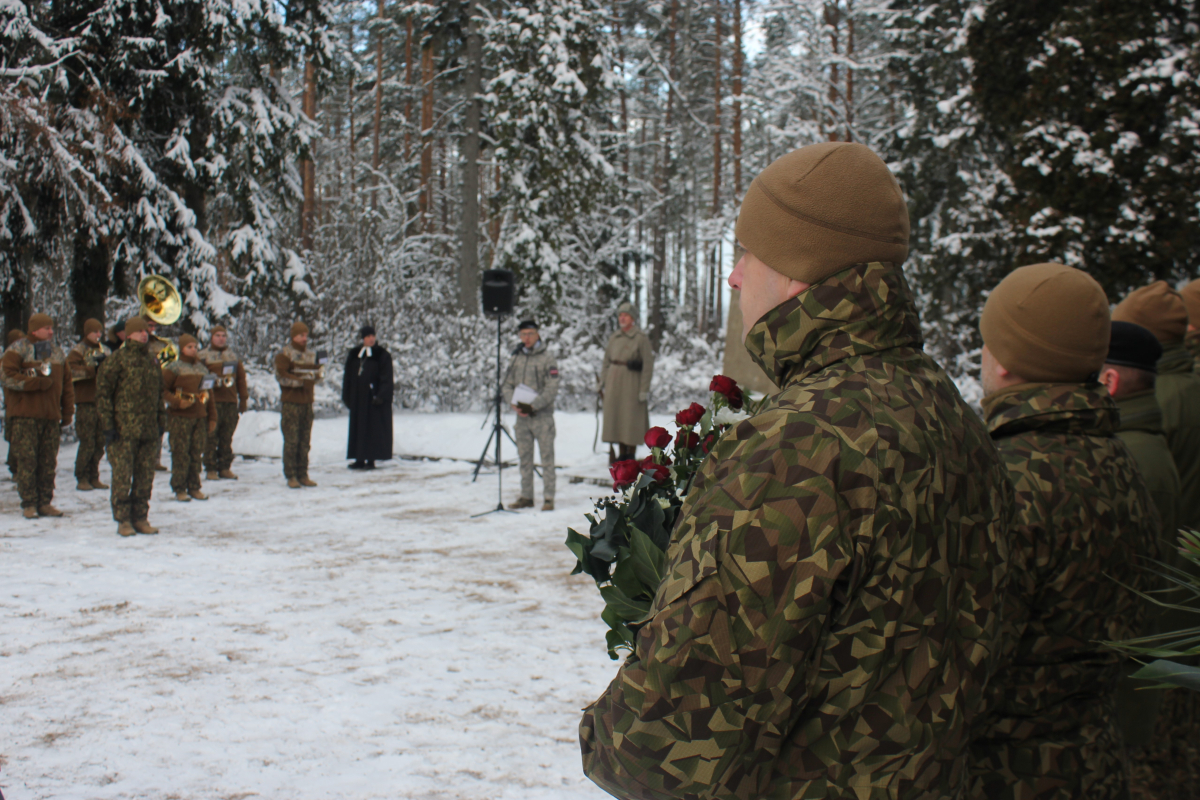 Ziemassvētku kaujās kritušo strēlnieku piemiņas brīdis Antiņu kapsētā, 07.01.2023.