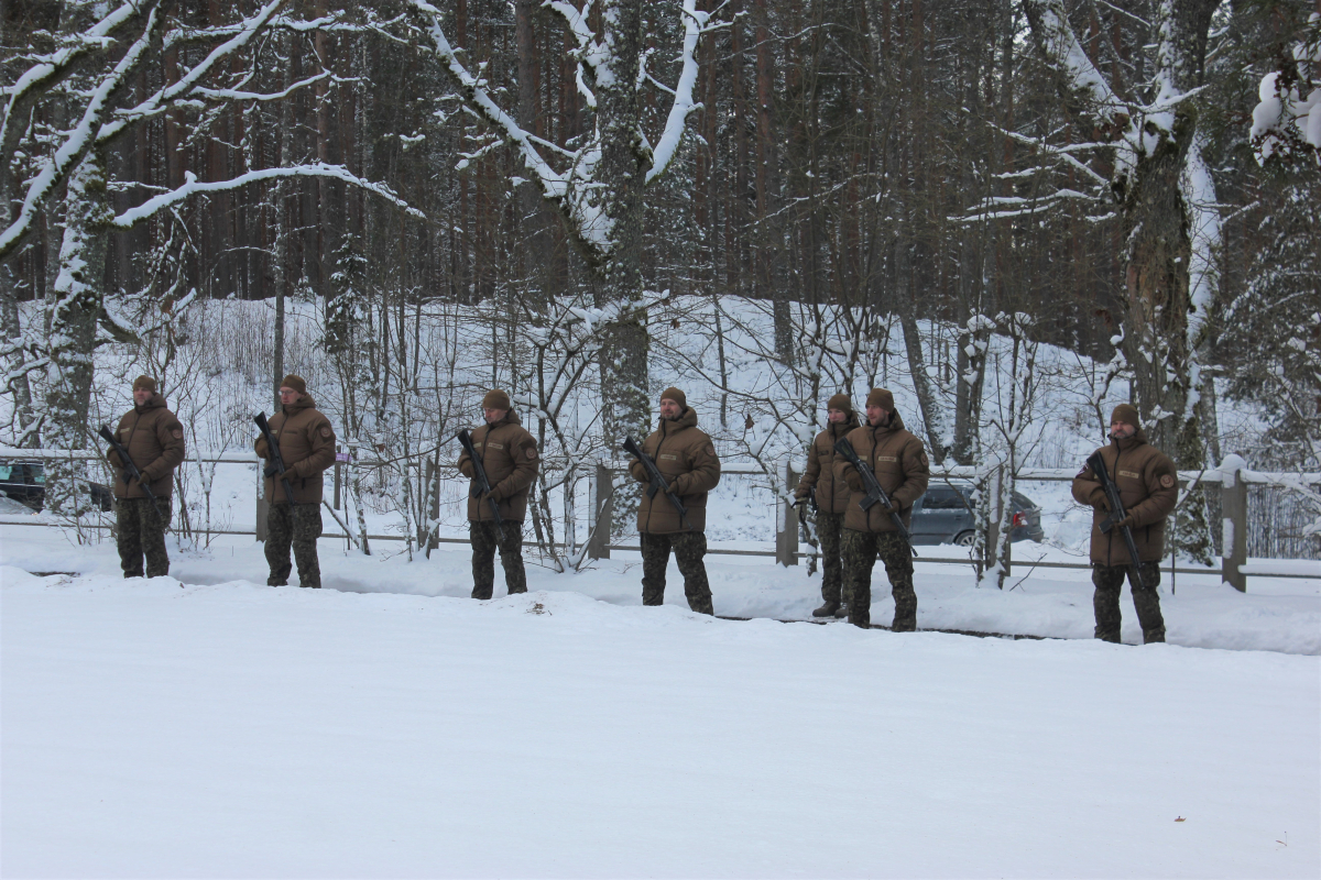 Ziemassvētku kaujās kritušo strēlnieku piemiņas brīdis Antiņu kapsētā, 07.01.2023.