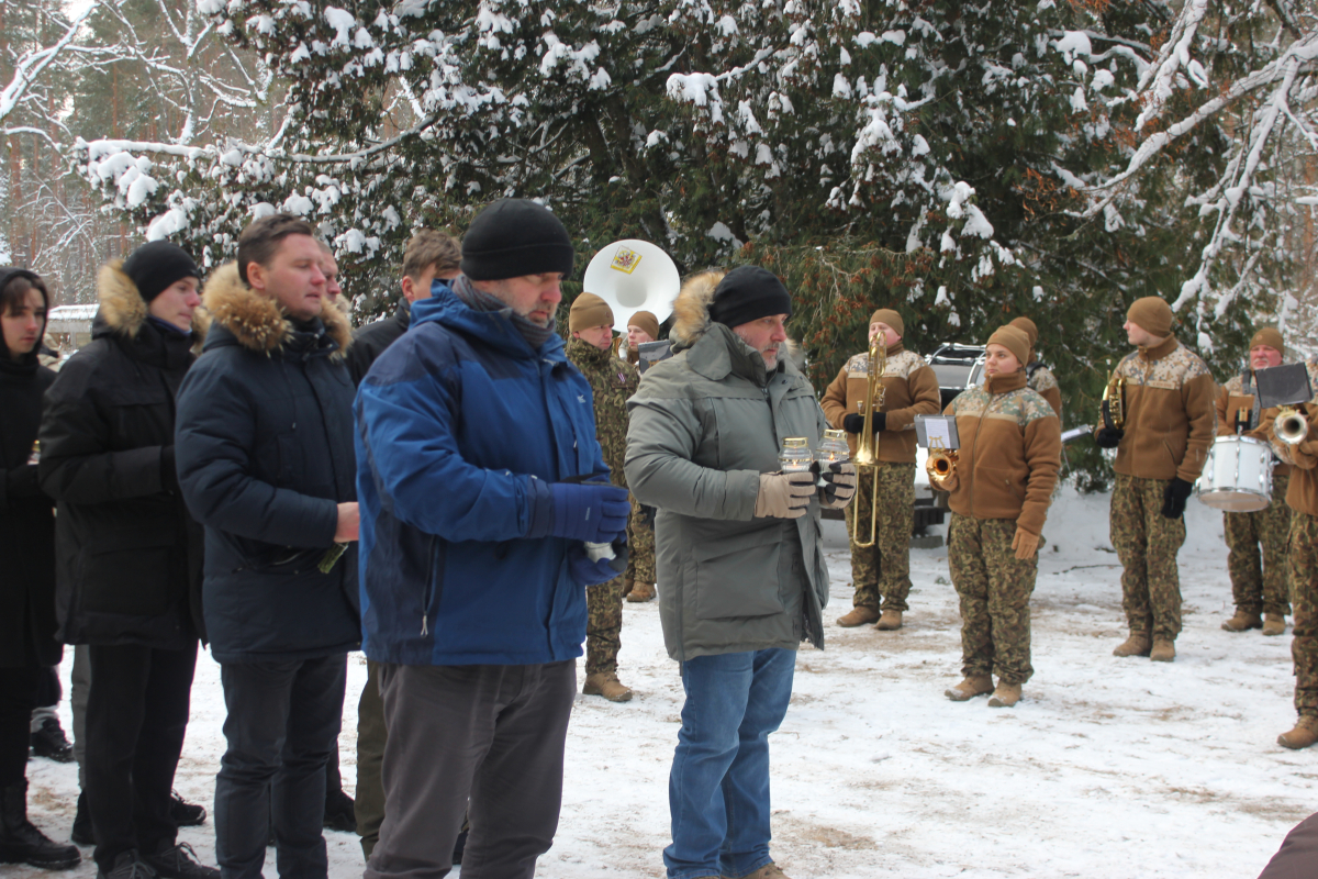 Ziemassvētku kaujās kritušo strēlnieku piemiņas brīdis Antiņu kapsētā, 07.01.2023.