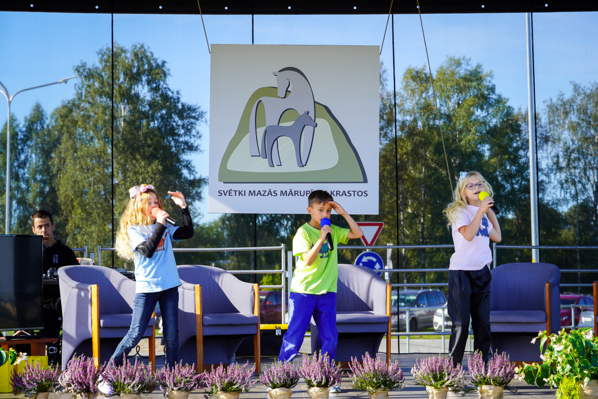 Pirmais Tīraines apkaimes festivāls "Svētki Mazās Mārupītes krastos"
