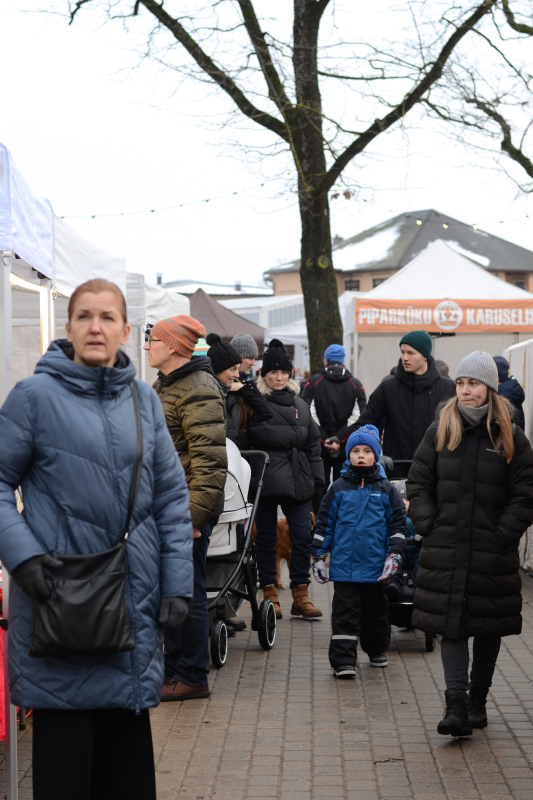 Ziemassvētku tirdziņš Mārupē | 17.12.2023.