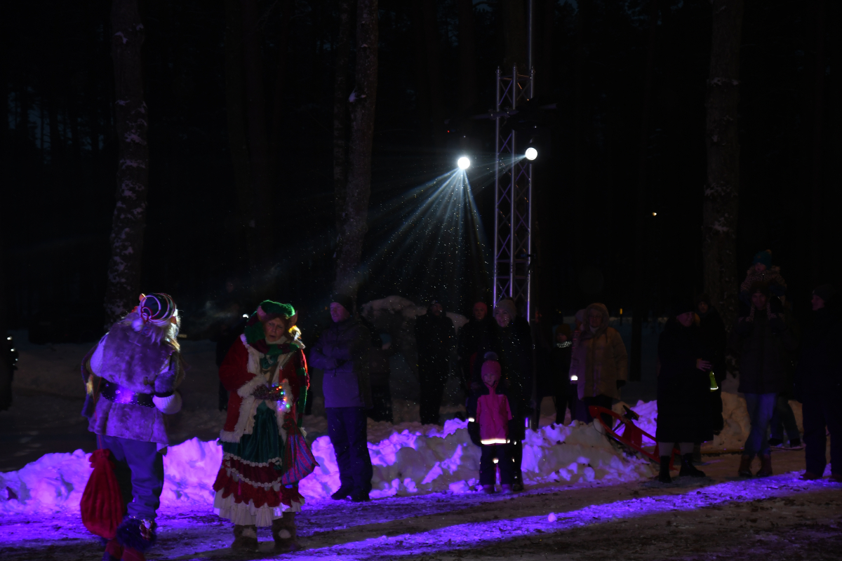 Ziemassvētku egles parka iedegšana Spuņciemā | 10.12.2023.