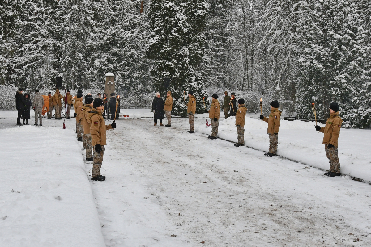 Ziemassvētku kaujās kritušo piemiņas pasākums Antiņu kapos | 06.01.2024.