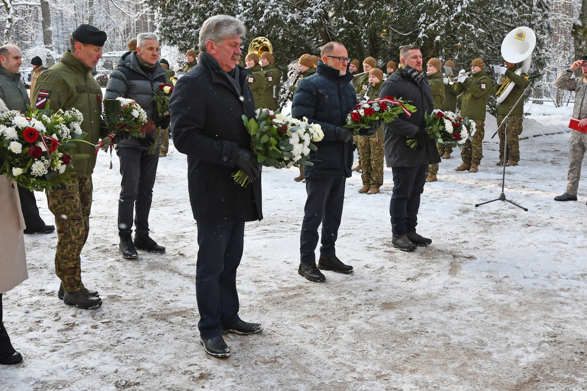 Ziemassvētku kaujās kritušo piemiņas pasākums Antiņu kapos | 06.01.2024.