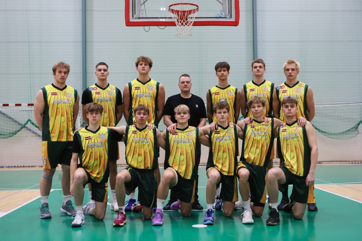 Reģionālās basketbola līgas spēle Mārupē. "Mārupes SC" : BK "Jaunpils