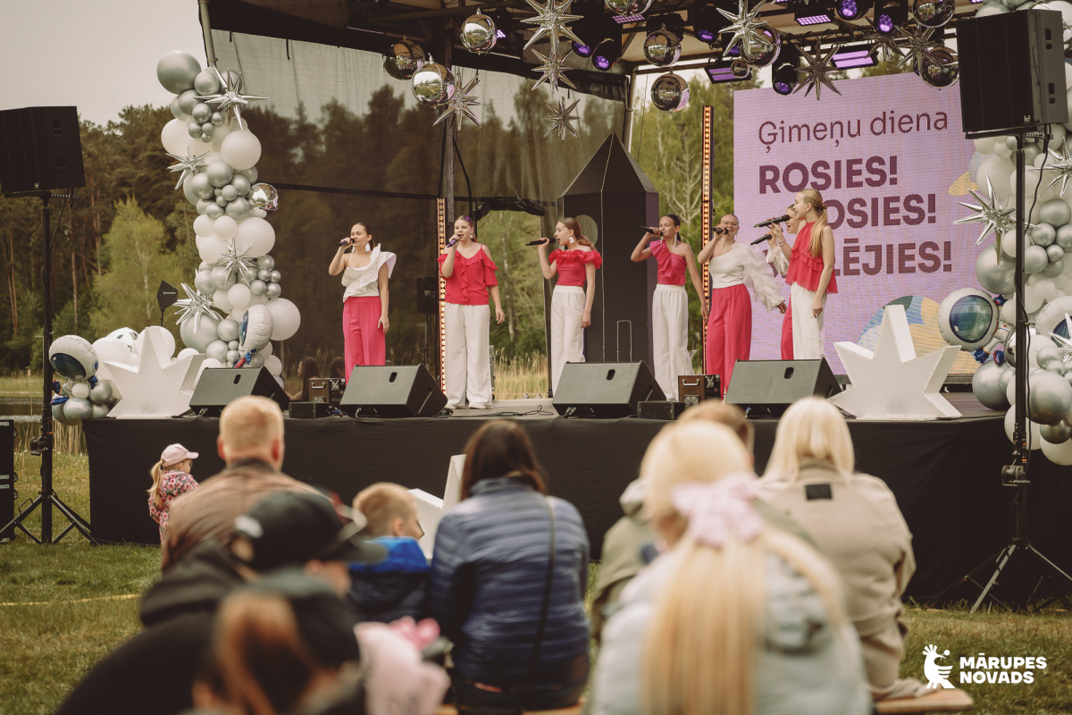 Ģimeņu diena “Rosies! Posies! Spēlējies!” Piņķos
