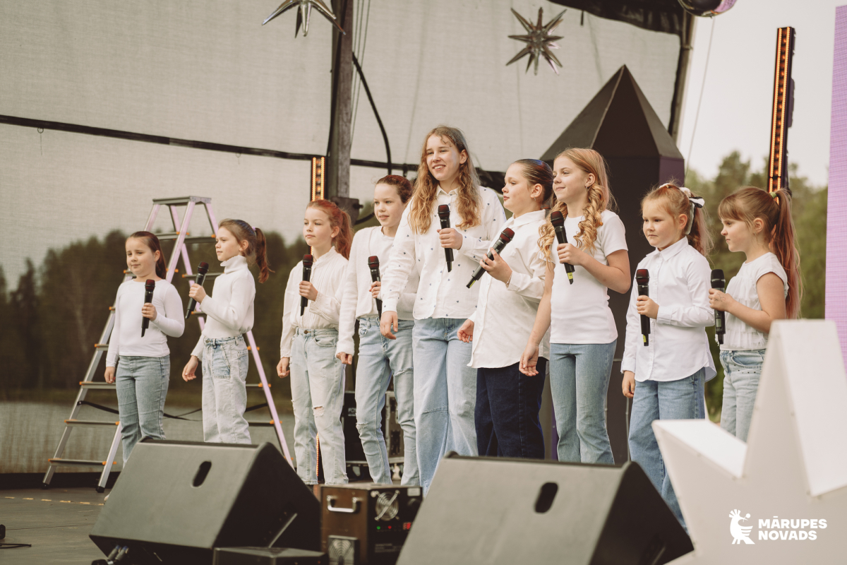 Ģimeņu diena “Rosies! Posies! Spēlējies!” Piņķos