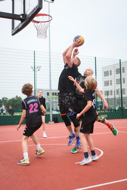 3x3 basketbola turnīrs U-13 un ģimenes grupai 