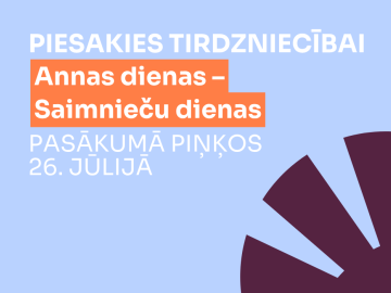 Gaiši zils fons ar baltu, koši oranžu un tumši sarkanu grafiku un tekstu