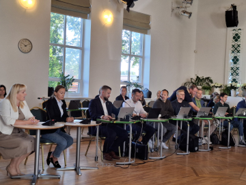 Kadrs no 2025. gada 27. augusta domes sēdes