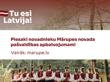 Krāsains vizuālis ar meitenēm tautastērpos un tekstu par apbalvojumiem