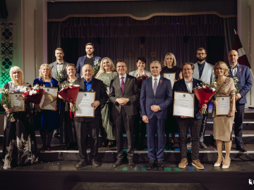 Cilvēku grupas kopbilde