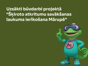 Tumši zaļš fons ar baltu teksta grafiku un krāsainu animācijas varoni