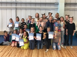 Mārupes vidusskolas dejotāji izcīna 1. un 2.vietu Latvijas deju čempionātā