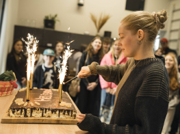 Jauniešu centram "Hēlijs" priecīgi nosvinēta divu gadu jubileja