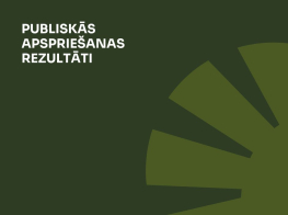 Tumši zaļš fons ar tekstu par publiskās apspriešanas rezultātiem