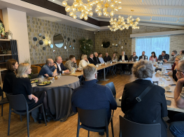 Pašvaldības vadība tiekas ar uzņēmējiem