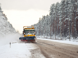 Ziemas ceļš un tīrīšanas tehnika