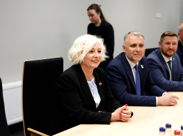 Saeimas priekšsēdētāja un pašvaldības pārstāvji darba vizītē